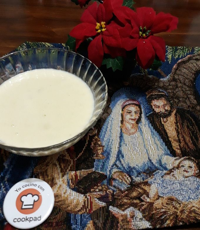 Una foto de Crema de poro y papa