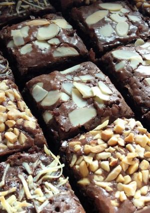 Foto resep Fudgy Brownis loyang sekat