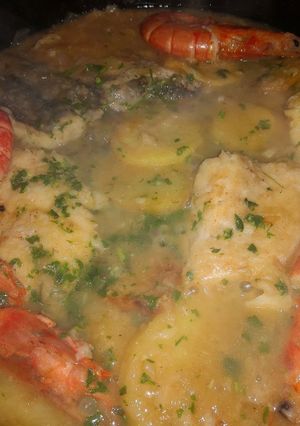 Una foto de Merluza en salsa verde