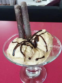 Una foto de Helado de turrón