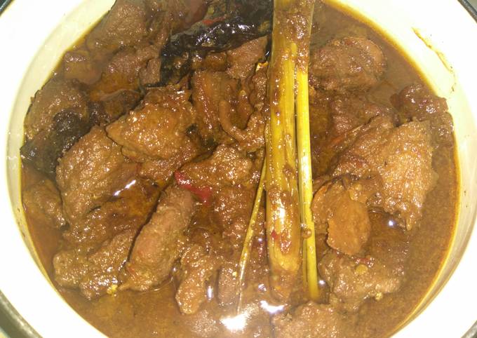 Semur Sapi pedas mantap