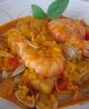 Arroz caldoso con rape y gambas
