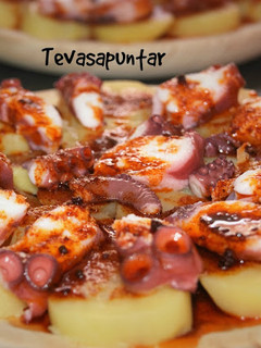 Una foto de Pulpo a la gallega