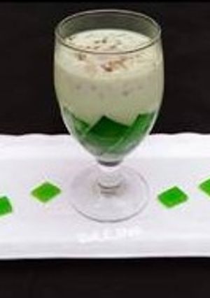 A picture of Green Milk.