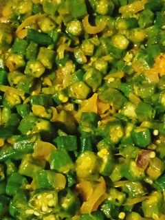भिंडी(bhindi recipe in hindi) रेसिपी मुख्य फोटो