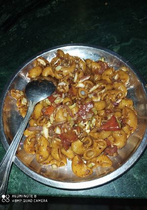 A picture of चीजी मैकरोनी.