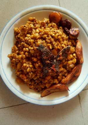A picture of Beans and plantain.