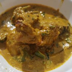 A picture of Malabar Chicken Curry.
