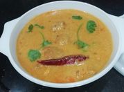 A picture of tomato gram flour kadhi