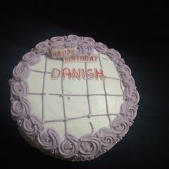 A picture of Vanilla pineapple cake.