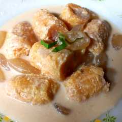 A picture of Kolak susu Fullcream.