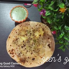 A picture of Matar Aloo Parathas.
