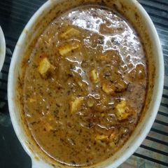 A picture of Paneer masala.