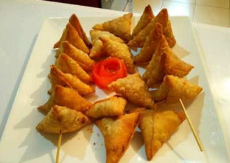 How to Make Super Quick Homemade Beef samosas