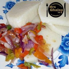 Boil yam with sauce A picture of Boil yam with sauce.