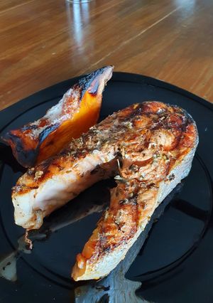Una foto de Salmón rosado a la parrilla