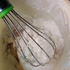 A picture of Royal icing.