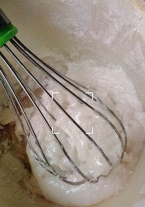 A picture of Royal icing.