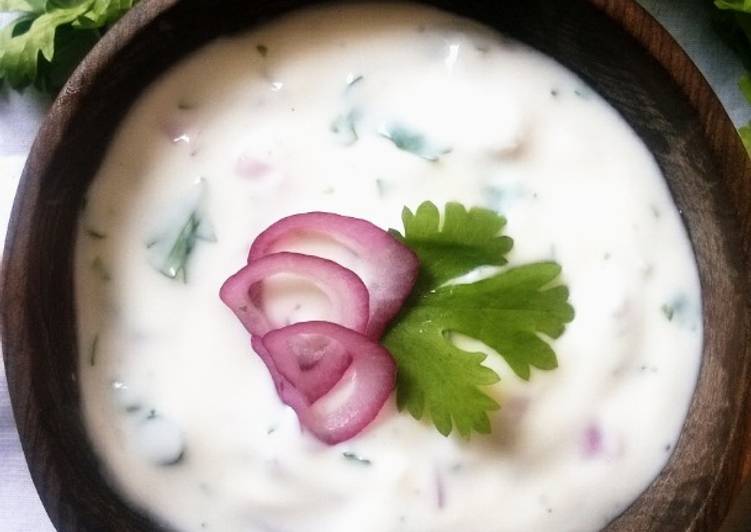 How to Make Quick Onion Raita