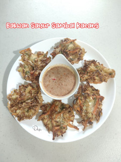 Foto resep Bakwan Sayur Sambal Kacang