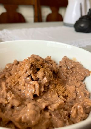Una foto de Desayuno de avena nutritivo