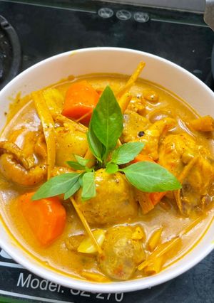 Hình của món Cà Ri Gà.