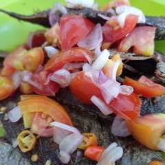 A picture of Ikan Bawis sambal dabu-dabu.