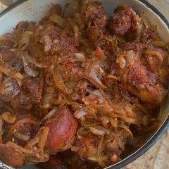 A picture of Pepper chicken.