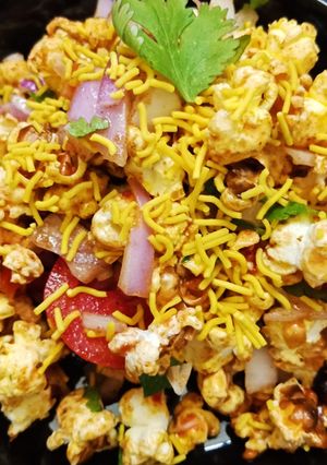 A picture of Popcorn bhel.