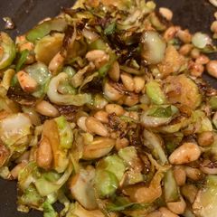 A picture of Chilli Spouts and pinenuts.