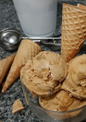 Una foto de Helado Sin Máquina Dulce de Leche