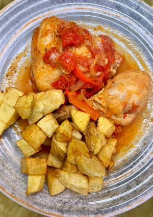 Una foto de Pollo a la portuguesa