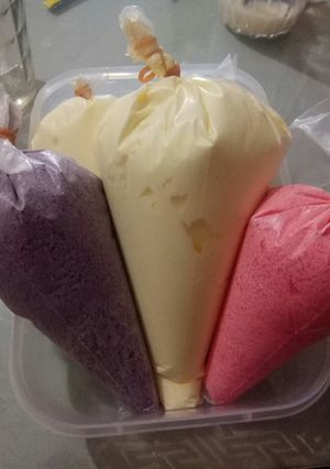 Foto resep BUTTER CREAM HOMEMADE (untuk olesan kue-kue cupcake,kue tart)