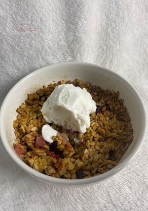Una foto de Crumble de fresa