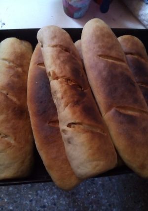 Una foto de Riquísimos, fáciles y rápidos.... Pan caseritos!!!