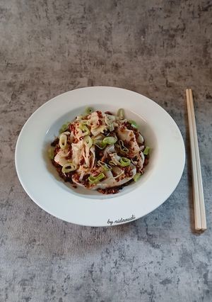 Foto resep Pangsit Chili Oil Tanpa Ayam
