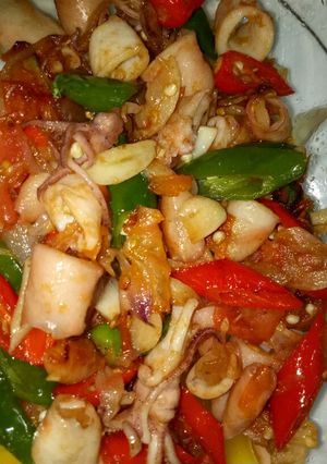 Foto resep Cumi Asin Pedas Endol Ala Puteri Kian Lee