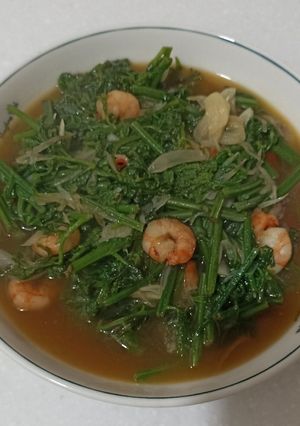 Foto resep Tumis daun Pakis Udang