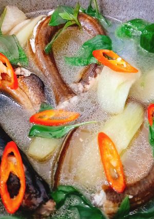 Hình của món Lươn bạc hà nấu chua.