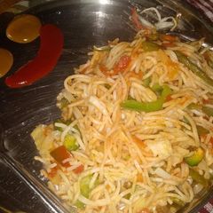 A picture of Noodles.