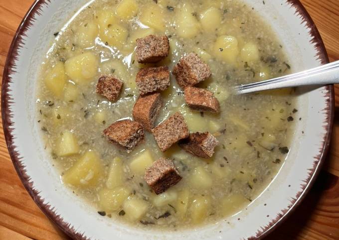 Practical Method to Cooking Appetizing Garlic soup