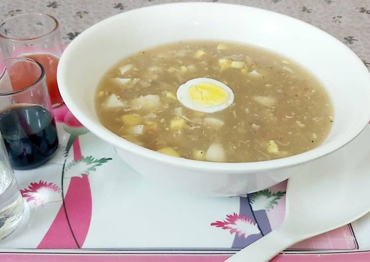 The BEST of Chicken and egg soup