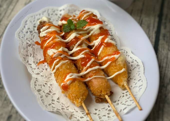 Sosis Mozzarella Corn Dog