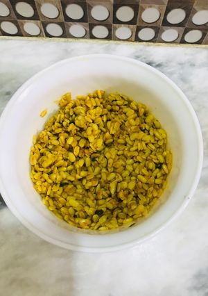 A picture of Leftovers Daal mash.