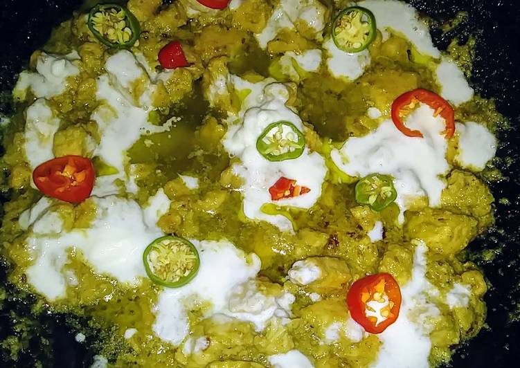 Recipe of Homemade Mukkhan malai chicken