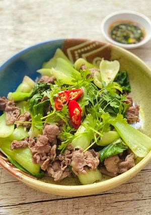 Hình của món Bò Xào Cải Thìa.