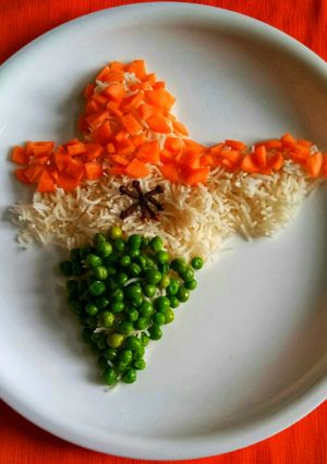 A picture of Tri colour pulav.