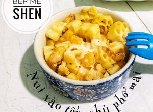 Hình của món Nui xào tôm phủ phô mai cho bé.