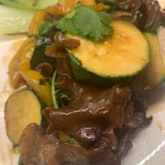 Black fungus mushrooms with oyster sauce A picture of Black fungus mushrooms with oyster sauce.