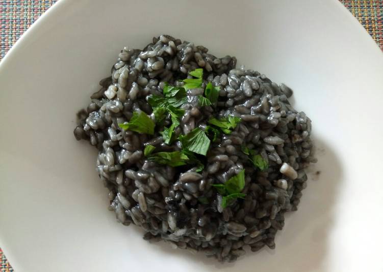 Steps to Prepare Any-night-of-the-week Risotto Nero di seppia squid ink risotto